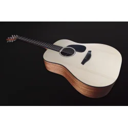 Furch Violet Deluxe EM a 2026